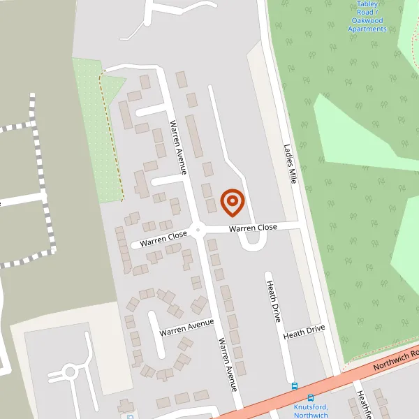 Map showing approximate location: 40, Warren Avenue, Knutsford, Cheshire, WA16 0AJ